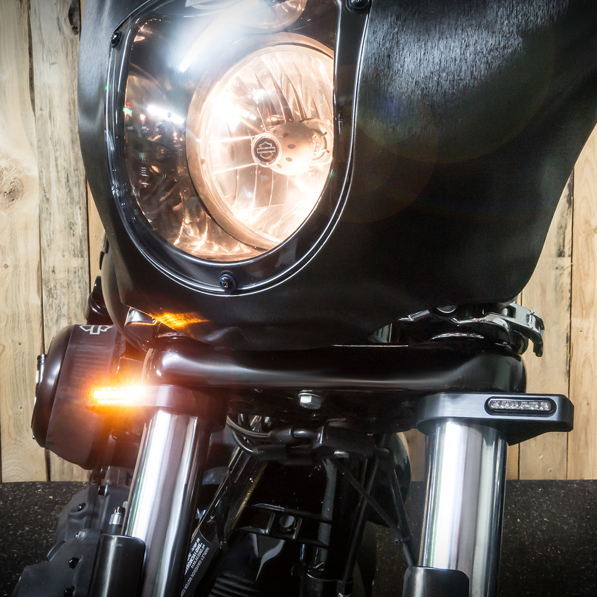 JMTBNO 2pcs Motorrad Gabel LED Blinker Lichtstreifen Flexible Weiß
